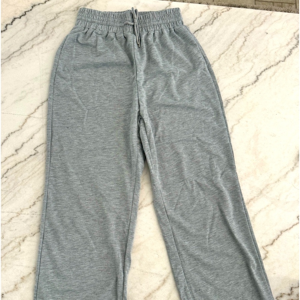 Women’s Drawstring, Elastic Waist, Straight Leg Joggers